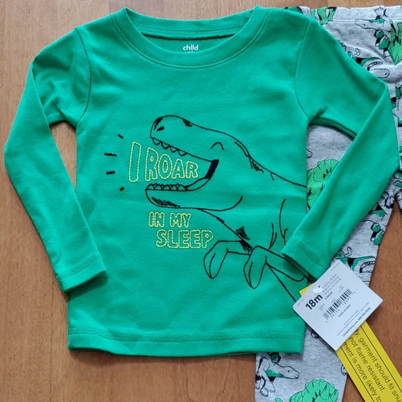 Baby Boys "I roar in my Sleep" Dinosaur 🦕 Cotton Pajamas PJs Size 18 Months NWT - Picture 2 of 3